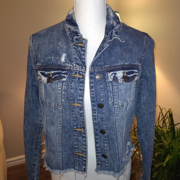 Cello Distressed Jean Jacket - Picture 1 of 8